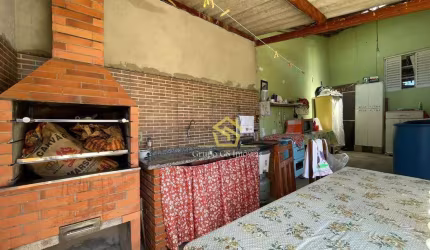 Casa com 3 dormitórios à venda, 157 m² por R$ 540.000,00 - Vila Ramaciotti - Valinhos/SP