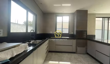 Casa com 3 dormitórios à venda, 260 m² por R$ 1.900.000,00 - Condomínio Villa do Sol - Valinhos/SP