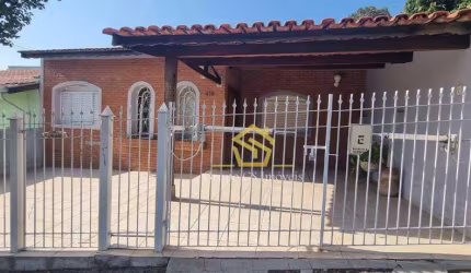 Casa com 3 dormitórios à venda, 157 m² por R$ 750.000,00 - Vila Clayton - Valinhos/SP