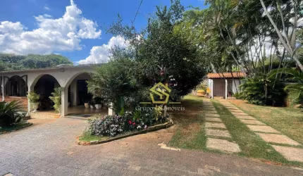 Chácara com 5 dormitórios à venda, 2000 m² por R$ 1.800.000 - Country  Club - Valinhos/SP