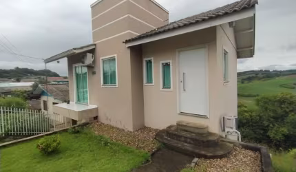 Casa com 2 quartos à venda na Ivo Raisel, 752, Santa Catarina, Caçador por R$ 610.000