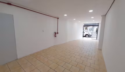 Sala comercial para alugar na Senador Salgado Filho, 294, Centro, Caçador por R$ 2.600