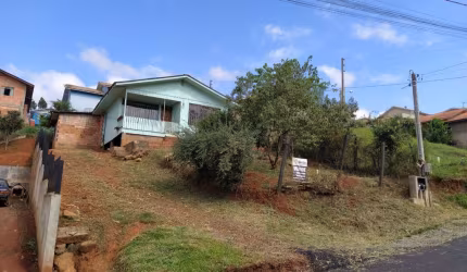Casa com 3 quartos à venda na Rua Otacílio Cordeiro, 594, Martello, Caçador por R$ 200.000