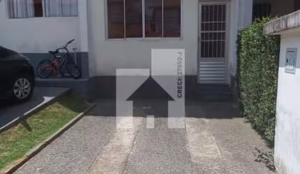 Casa à venda, Condominio Vila Rubi , com 2 dormitorios ,Proximo as principais rodovias,Jardim Marti