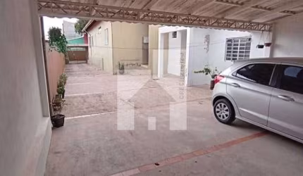 Casa com 3 dormitórios à venda, 186 m² - Vila Aparecida - Jundiaí/SP