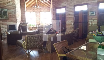 Chácara com 3 dormitórios à venda, 24200 m² - Mombuca - Itatiba/SP