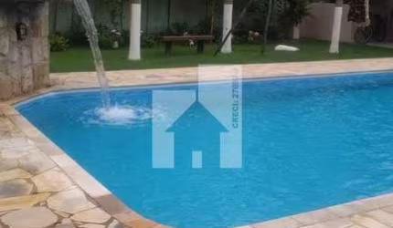 Chácara charmosa com 1840m² de área total, com piscina e area gourmet, no bairro Santa Gertrudes em