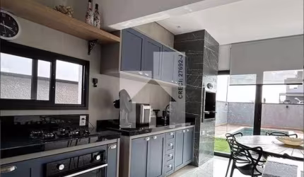 Casa Térrea com 3 dormitórios (1 suite) à Venda, 153m² construídos - Gran Ville São Venâncio, Itupe