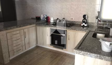 Casa com 3 dormitórios à venda, 150 m² - Jardim das Tulipas - Jundiaí/SP