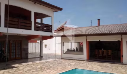 Casa 3 dormitórios à venda,330m² - Jardim América, Campo Limpo Paulista.