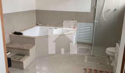 Casa / Sobrado com 3 suites à venda, 220m², Vila Nova Jundiainópolis, Jundiaí, SP