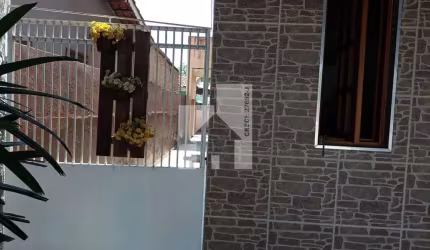 Casa / Sobrado  à venda com 2 dormitórios, 4 vagas, 160m ² - Corrupira, Jundiaí, SP
