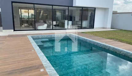 Casa à venda com 4 suítes, 414m² construídos - Condomínio Santa Isabel, Louveira, SP