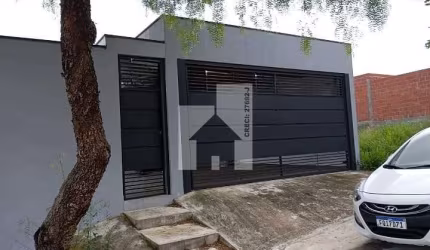 Magnifica Casa à venda com 3 Dormitórios sendo 2 Suítes, Residencial Girassol, Itupeva, SP