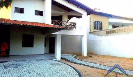 Casa com 5 dormitórios à venda, 400 m² por R$ 1.600.000,00 - Engenheiro Luciano Cavalcante - Fortaleza/CE