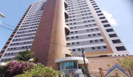 Apartamento com 2 dormitórios à venda, 78 m² por R$ 820.000,00 - Praia de Iracema - Fortaleza/CE