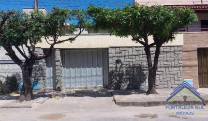 Casa com 5 dormitórios à venda, 207 m² por R$ 550.000,00 - Edson Queiroz - Fortaleza/CE