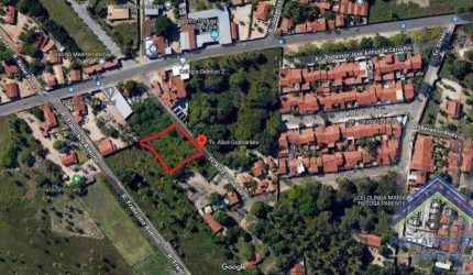 Terreno à venda, 1506 m² por R$ 300.000,00 - Lagoa Redonda - Fortaleza/CE