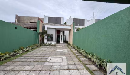 Casa com 3 dormitórios à venda, 140 m² por R$ 695.000,00 - Guaribas - Eusébio/CE
