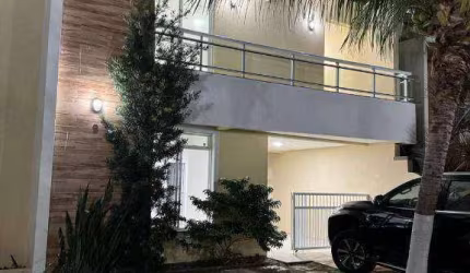 Casa com 3 dormitórios à venda, 134 m² por R$ 550.000,00 - Lagoa Redonda - Fortaleza/CE