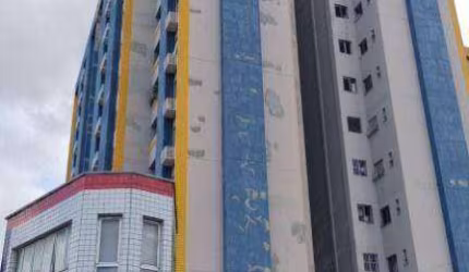 Apartamento com 3 dormitórios à venda, 65 m² por R$ 250.000,00 - Parangaba - Fortaleza/CE