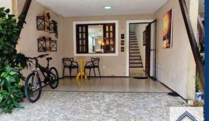 Casa com 3 dormitórios à venda, 80 m² por R$ 380.000 - Cambeba - Fortaleza/CE