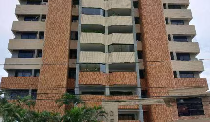 Apartamento com 3 dormitórios à venda, 146 m² por R$ 780.000 - Guararapes - Fortaleza/CE