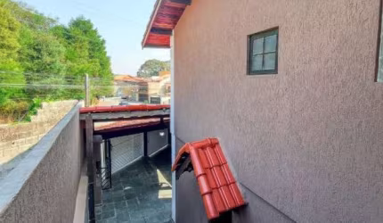 Imóvel exclusivo à venda em Taboão da Serra-SP, Parque Monte Alegre: 2 quartos, 1 suíte, 1 sala, 1 banheiro, 2 vagas de garagem, 144m².
