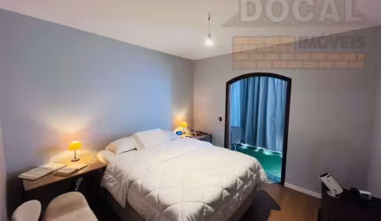 Casa sobrado com edícula para venda em Taboão da Serra-SP, Jardim Monte Alegre: 3 quartos, 2 salas, 3 banheiros, 2 vagas de garagem, 130m².