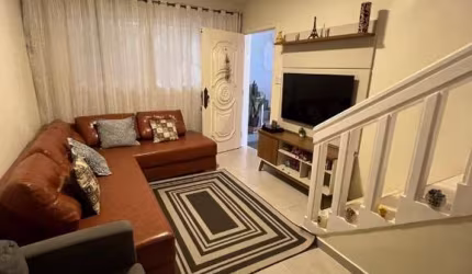 Casa com 3 quartos à venda na Rua Luanda, 72, Parque Monte Alegre, Taboão da Serra por R$ 740.000