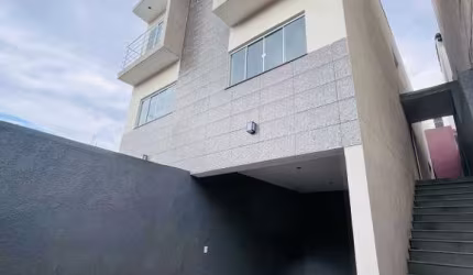 SOBRADO EM CONDOMÍNIO  |  3 DORMS SENDO 1 SUÍTE  |  PQ. DAS CIGARREIRAS  |  TABOÃO DA SERRA