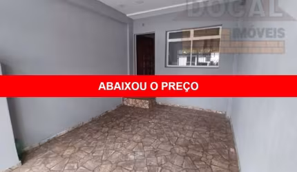 Casa com 2 quartos à venda na Rua Miquelina Túlio Christillo, 174, Jardim Santa Rosa, Taboão da Serra, 88 m2 por R$ 375.000