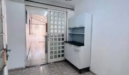 Casa à venda em Taboão da Serra-SP, Jardim Maria Rosa: 3 quartos, 1 suite, 2 salas, 2 banheiros, 2 vagas, 135m²