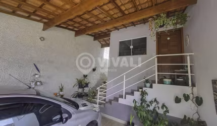 Casa com 3 quartos à venda na Rua José Carlos Tartari, Villaggio Fosuzzi, Itatiba, 113 m2 por R$ 620.000
