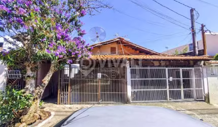 Casa com 5 quartos à venda na Rua Mario Pereira Dutra, Residencial Burck, Louveira, 250 m2 por R$ 780.000