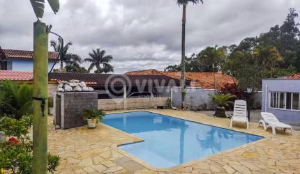 Chácara / sítio com 3 quartos à venda na Rua Lyrdas Piovani Gallo, Recanto da Paz, Itatiba, 285 m2 por R$ 850.000
