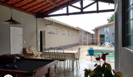 Chácara / sítio com 5 quartos à venda na Rua Verginia Bedani Tognole, Jardim Monte Verde, Itatiba, 198 m2 por R$ 800.000