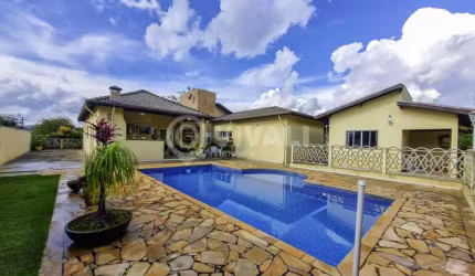 Casa em condomínio fechado com 3 quartos à venda na Rua Frederico Thompson, Parque São Gabriel, Itatiba, 249 m2 por R$ 1.484.000