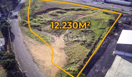 Terreno à venda na Rodovia Alkindar Monteiro Junqueira, Sítio da Moenda, Itatiba, 12230 m2 por R$ 2.440.000