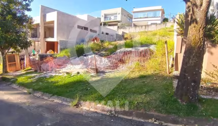 Terreno em condomínio fechado à venda na Avenida Nossa Senhora das Graças, Condominio Ville de France, Itatiba, 380 m2 por R$ 340.000