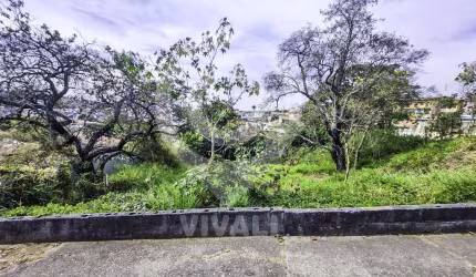 Terreno à venda na Avenida Brasília, Jardim Ipê, Itatiba, 250 m2 por R$ 300.000