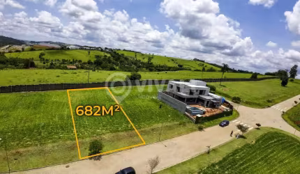 Terreno em condomínio fechado à venda na Rodovia Romildo Prado, Condomínio GSP Arts, Itatiba, 682 m2 por R$ 430.000