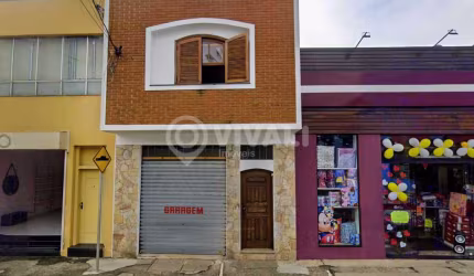 Casa com 2 quartos à venda na Rua Francisco Glicério, Centro, Itatiba, 235 m2 por R$ 760.000