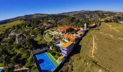Chácara / sítio com 3 quartos à venda na Rua José Hélio Casanova, Vivendas do Engenho D'Água, Itatiba, 300 m2 por R$ 1.700.000