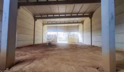 Barracão / Galpão / Depósito para alugar na Avenida Francisco Scavone, Parque dos Canários, Itatiba, 650 m2 por R$ 14.000