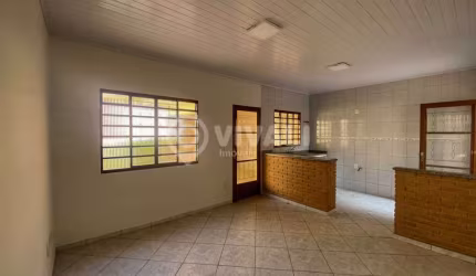 Casa comercial com 1 sala à venda na Avenida Campinas, Vila Brasileira, Itatiba, 172 m2 por R$ 530.000