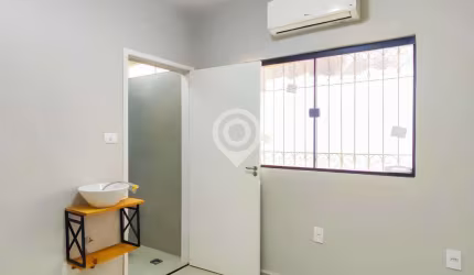 Sala comercial para alugar na Rua Francisco Ulhani, Jardim México, Itatiba por R$ 1.500