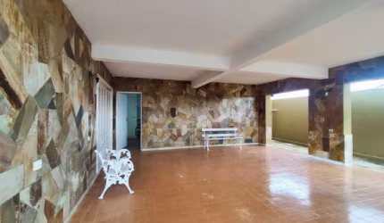 Casa com 5 quartos para alugar na Rua Darci Paganini Mattiuzzo, Jardim Nossa Senhora de Fátima, Itatiba, 616 m2 por R$ 6.000