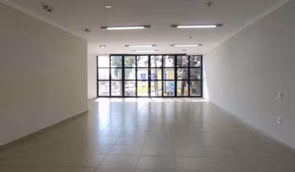 Sala comercial para alugar na Avenida da Saudade, Jardim Tereza, Itatiba, 100 m2 por R$ 6.000