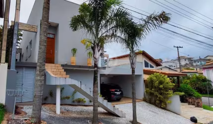Casa em condomínio fechado com 3 quartos à venda na Avenida Maria Thereza da Costa Naufal, Condomínio Itatiba Country, Itatiba, 207 m2 por R$ 1.200.000